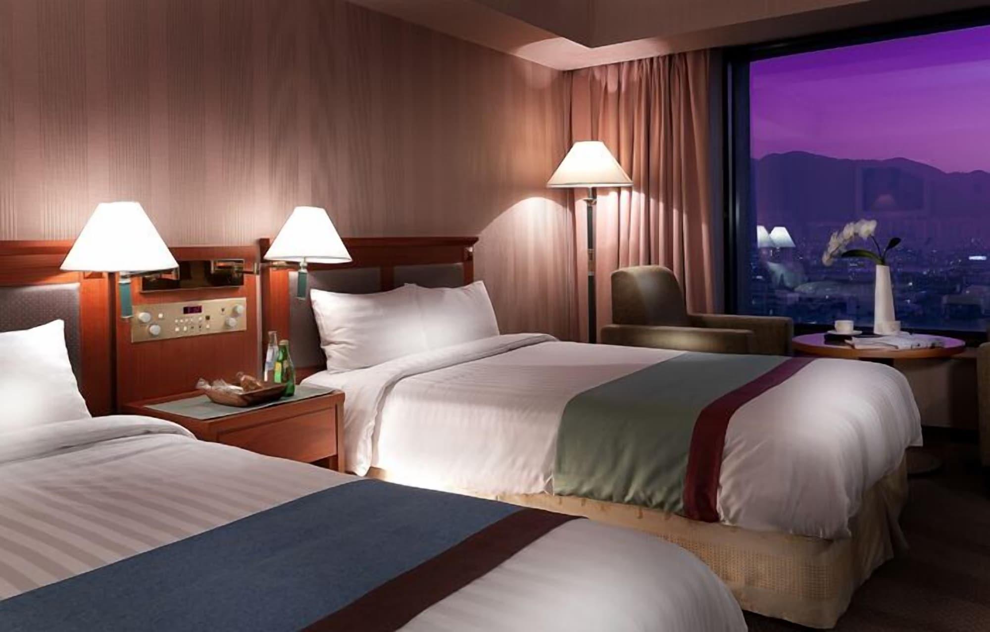 Hotel Paragon Pusan Zewnętrze zdjęcie